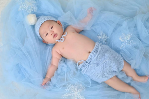 自贡2岁宝宝脚长多少厘米 自贡2岁宝宝脚长多少厘米